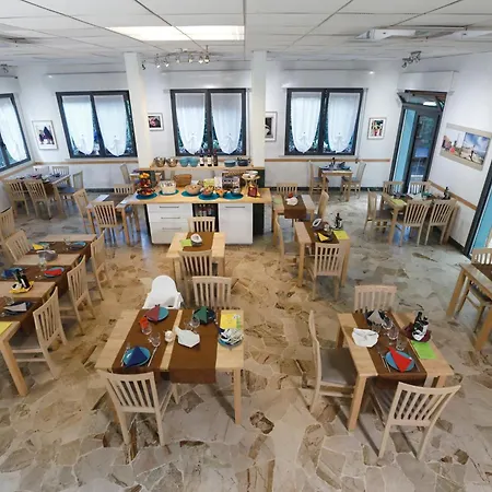 Hotel Lauretta Bellaria-Igea Marina