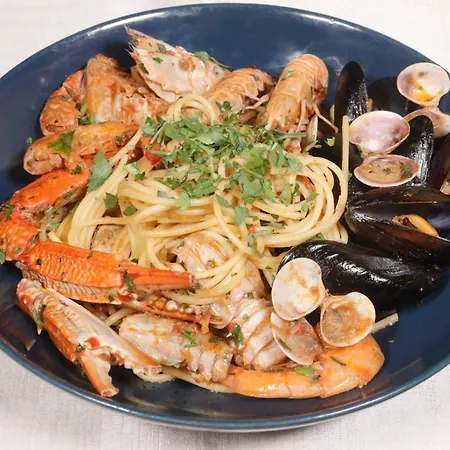 Lauretta Ξενοδοχείο 3*