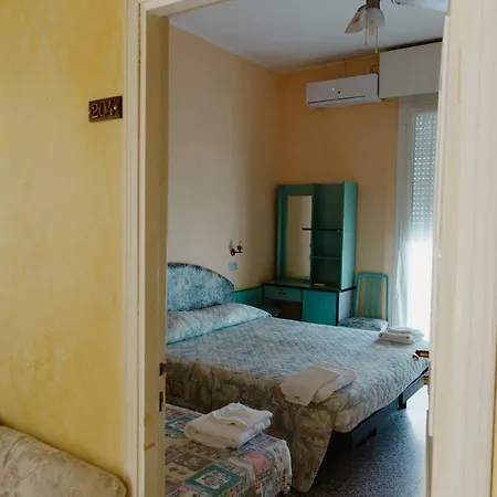 Ξενοδοχείο Lauretta Μπελάρια-Ιτζέα Μαρίνα