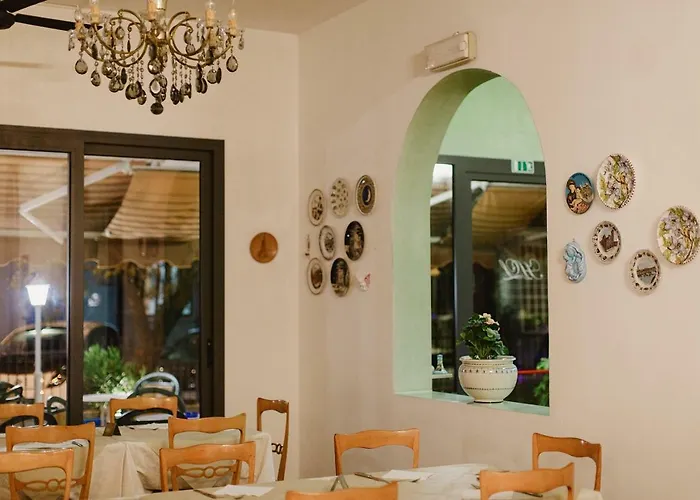 Lauretta Hotel